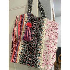 Chloe & Lex Boho Embroidered Tote Bag Large Multicolor Tassel Beach Travel